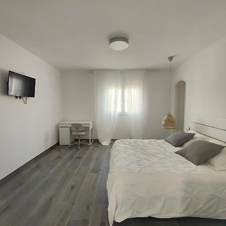Las Nieves Suites 2 Apartmán *