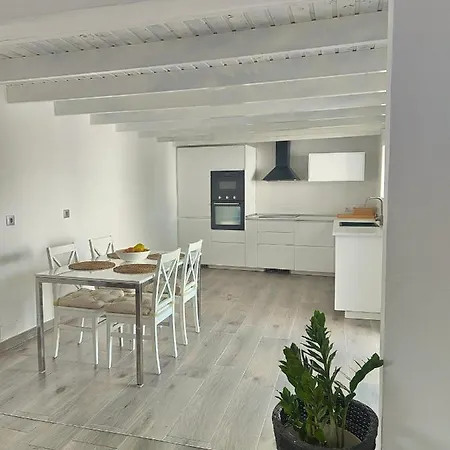 Διαμέρισμα Las Nieves Suites 2
